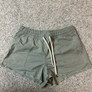 Vuori vintage ripstop shorts
